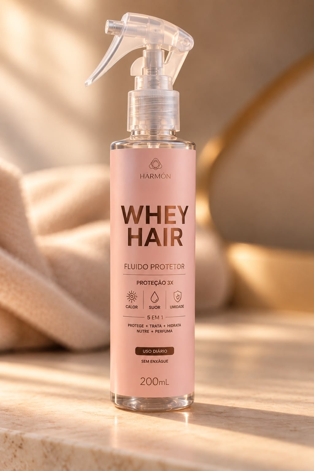 Frasco de 200 ml do Whey Hair sobre mármore